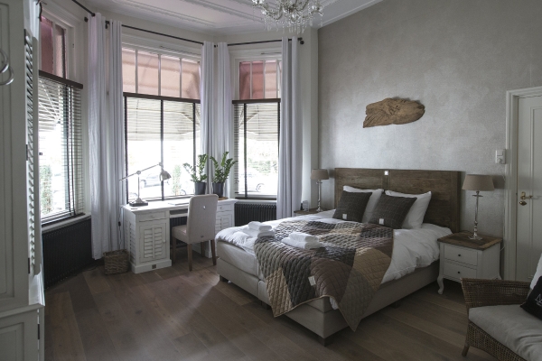 Zenzez hotel & lounge